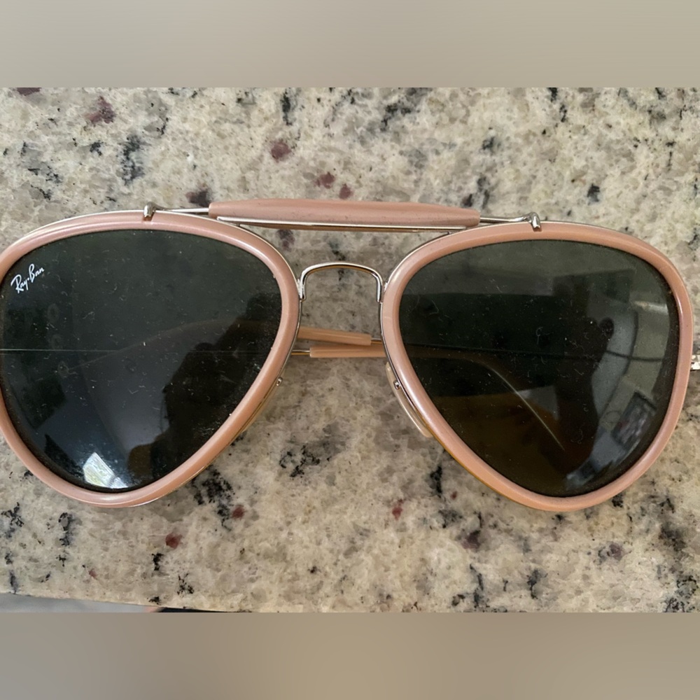 Pink aviators